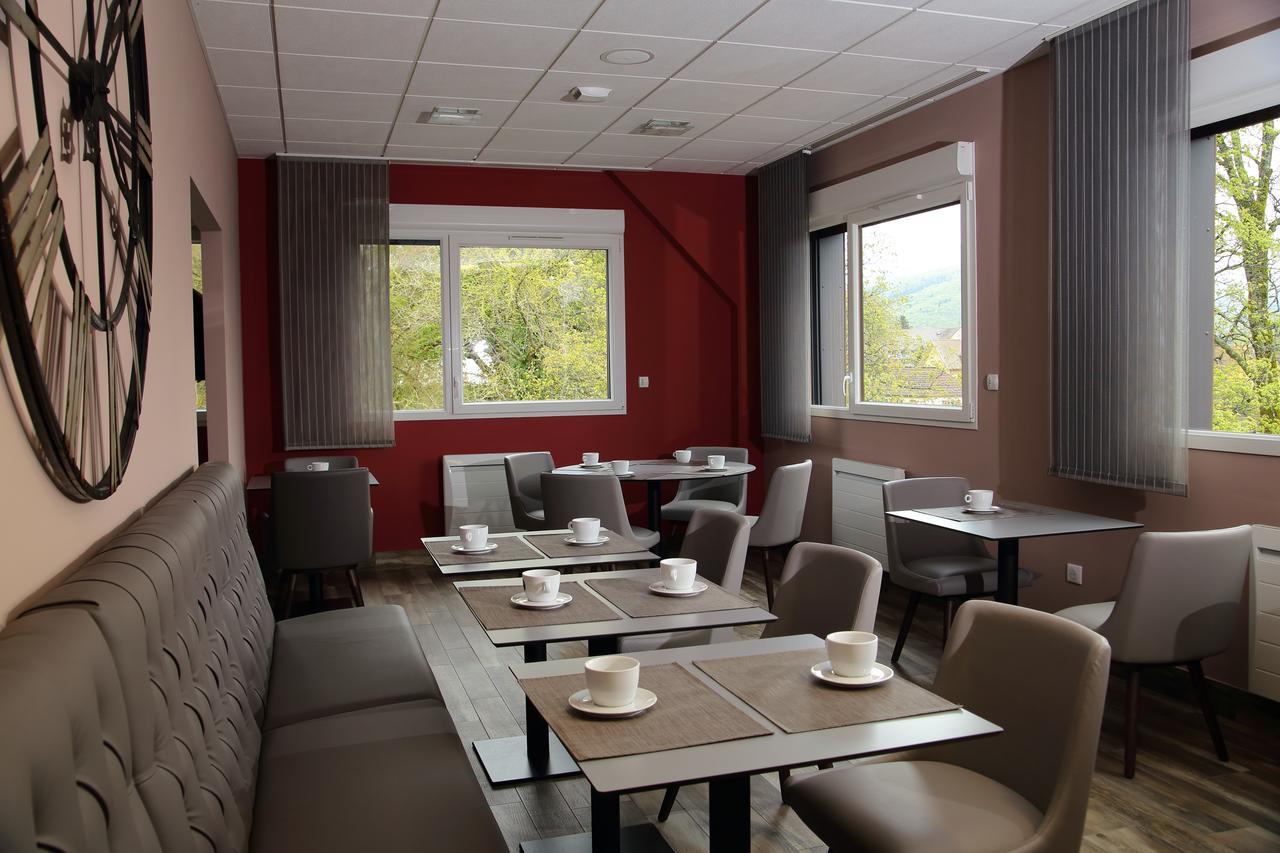 Hotel Le Paradis Des Loups Giromagny ภายนอก รูปภาพ